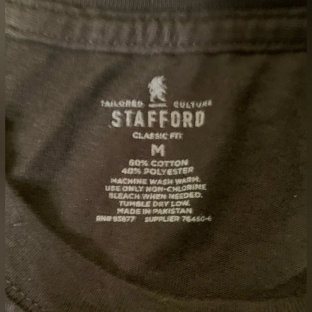 EUC Bundle of 2 Shirts: Short-Sleeve Super Soft Polo Tee, Long-Sleeve Black Tee - Picture 11 of 15